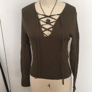 H&M long sleeve dark green top